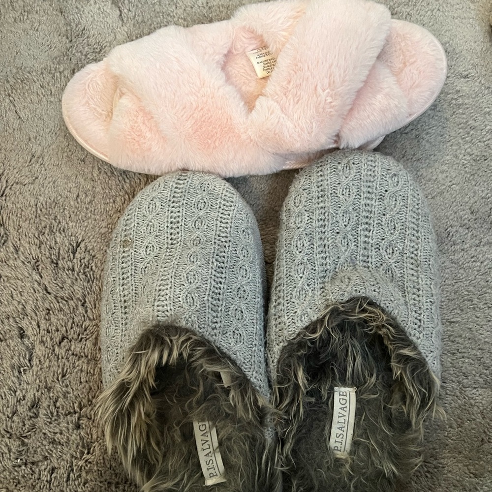 Women’s Slippers
